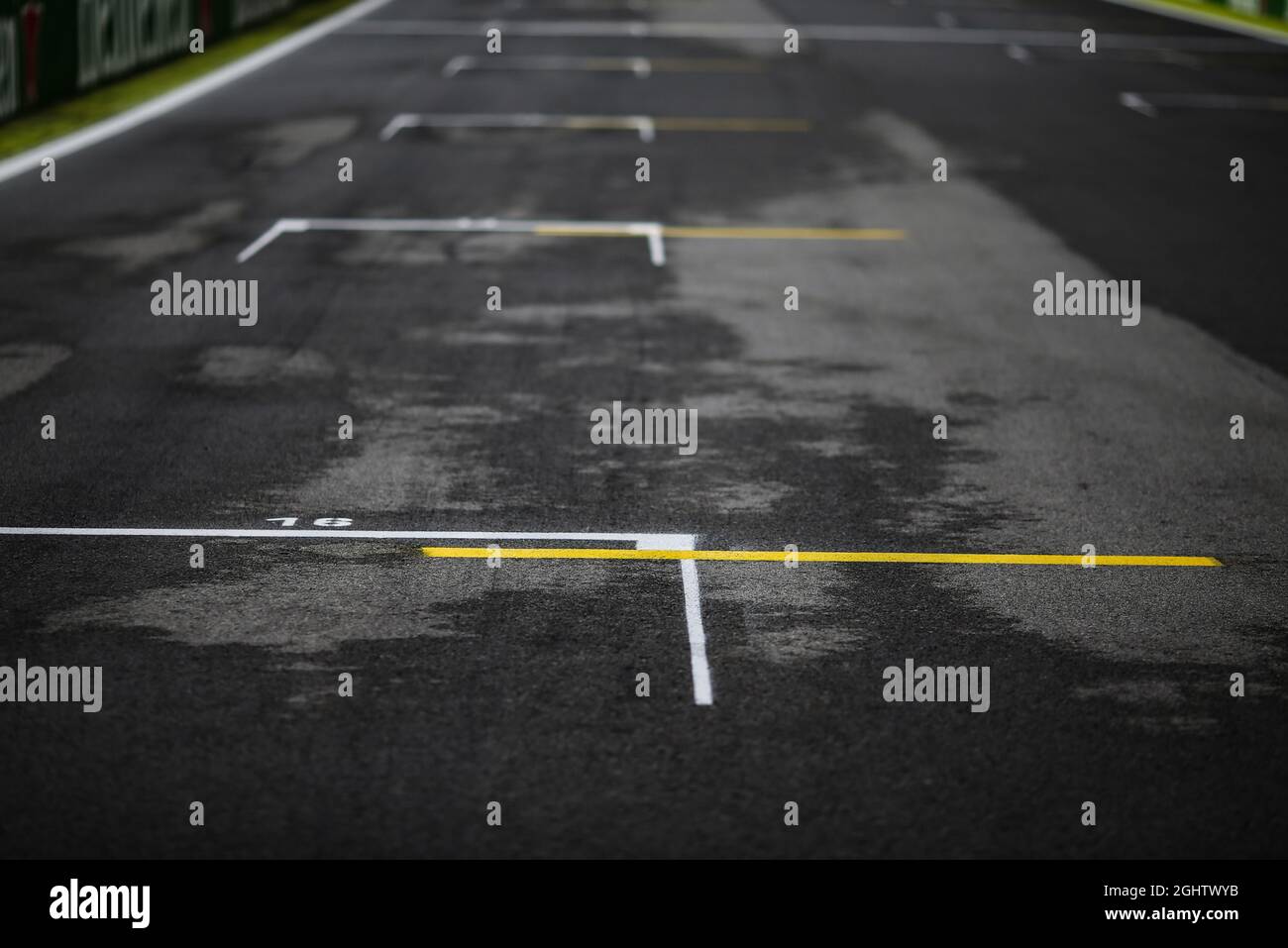 Circuit atmosphere grid markings hi-res stock photography and images ...