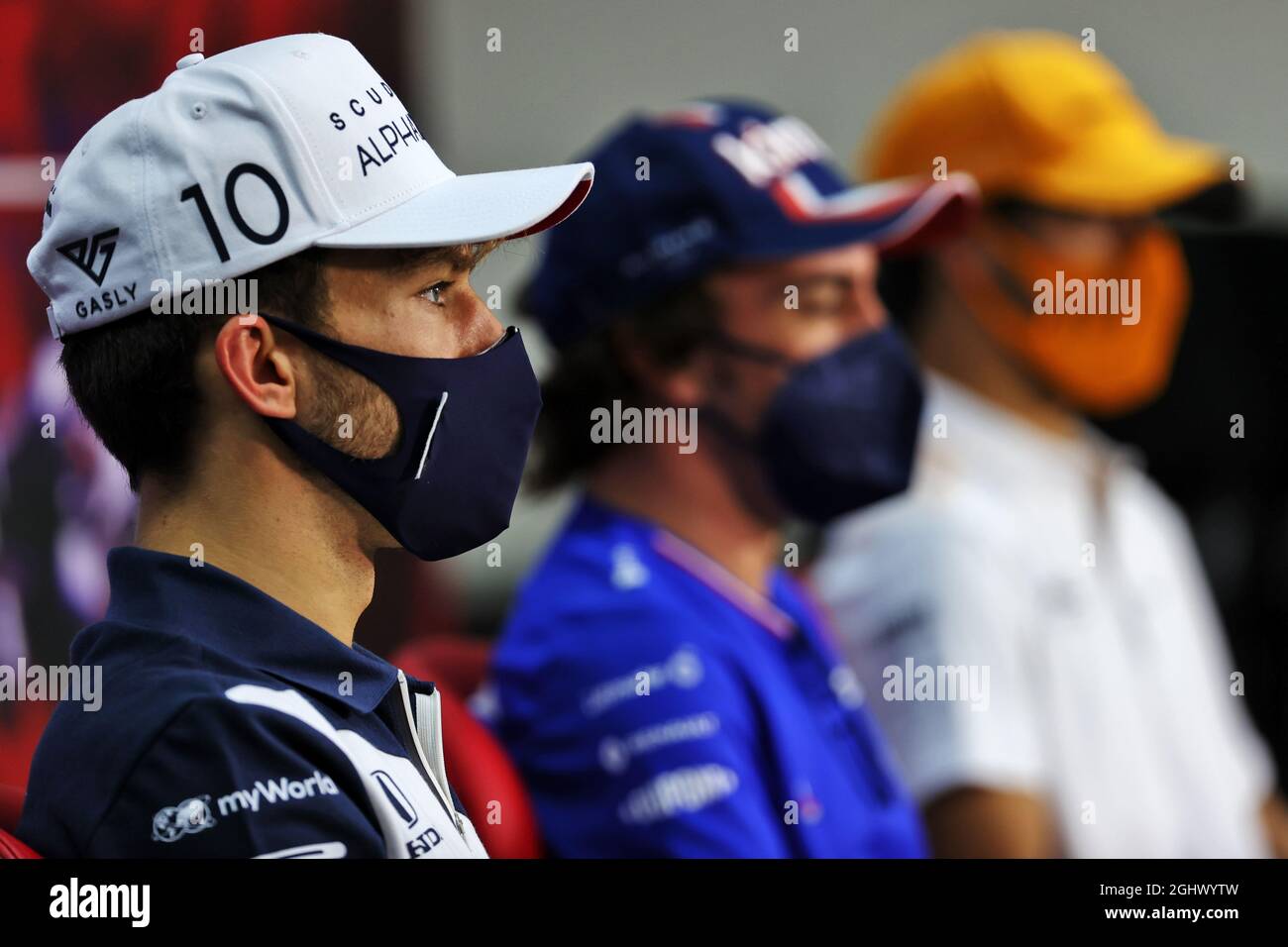 Pierre Gasly (FRA) AlphaTauri in the 