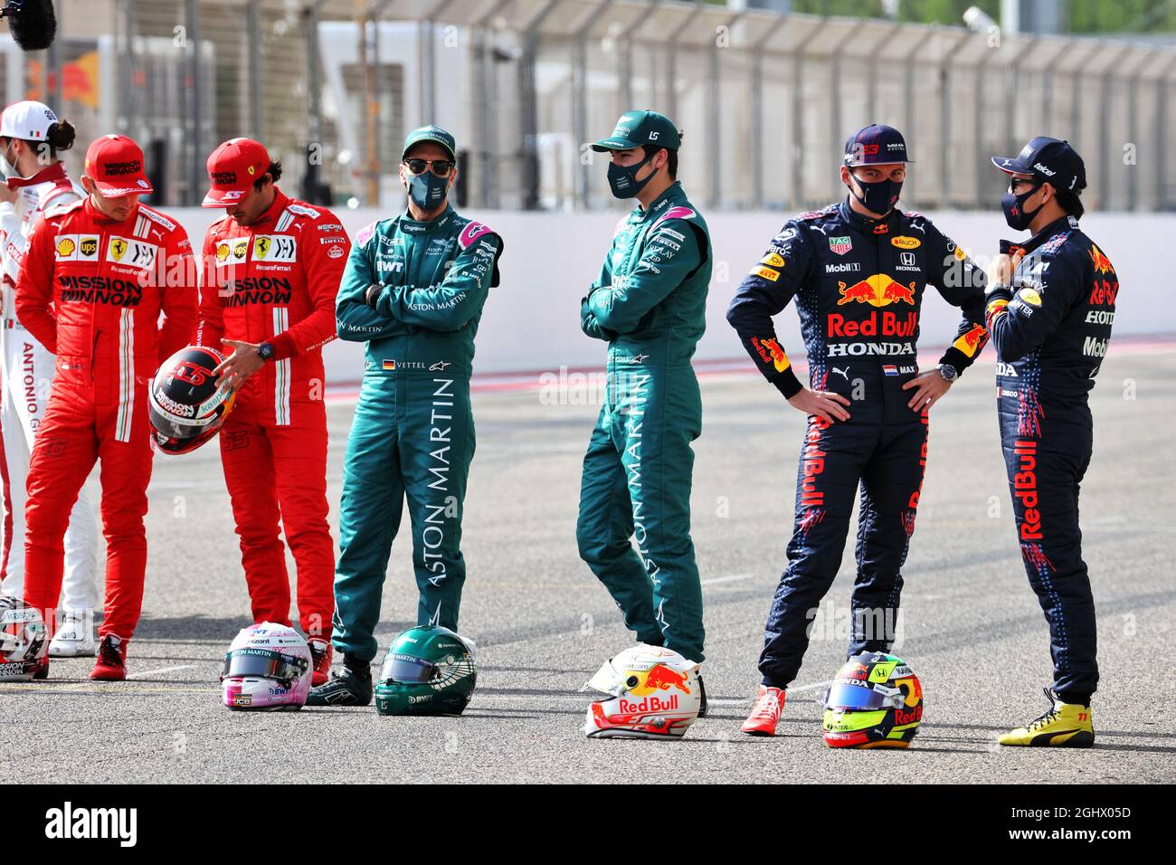 L to R): Charles Leclerc (MON) Ferrari; Carlos Sainz Jr (ESP L to R): Charles Leclerc (MON) Ferrari; Carlos Sainz Jr (ESP