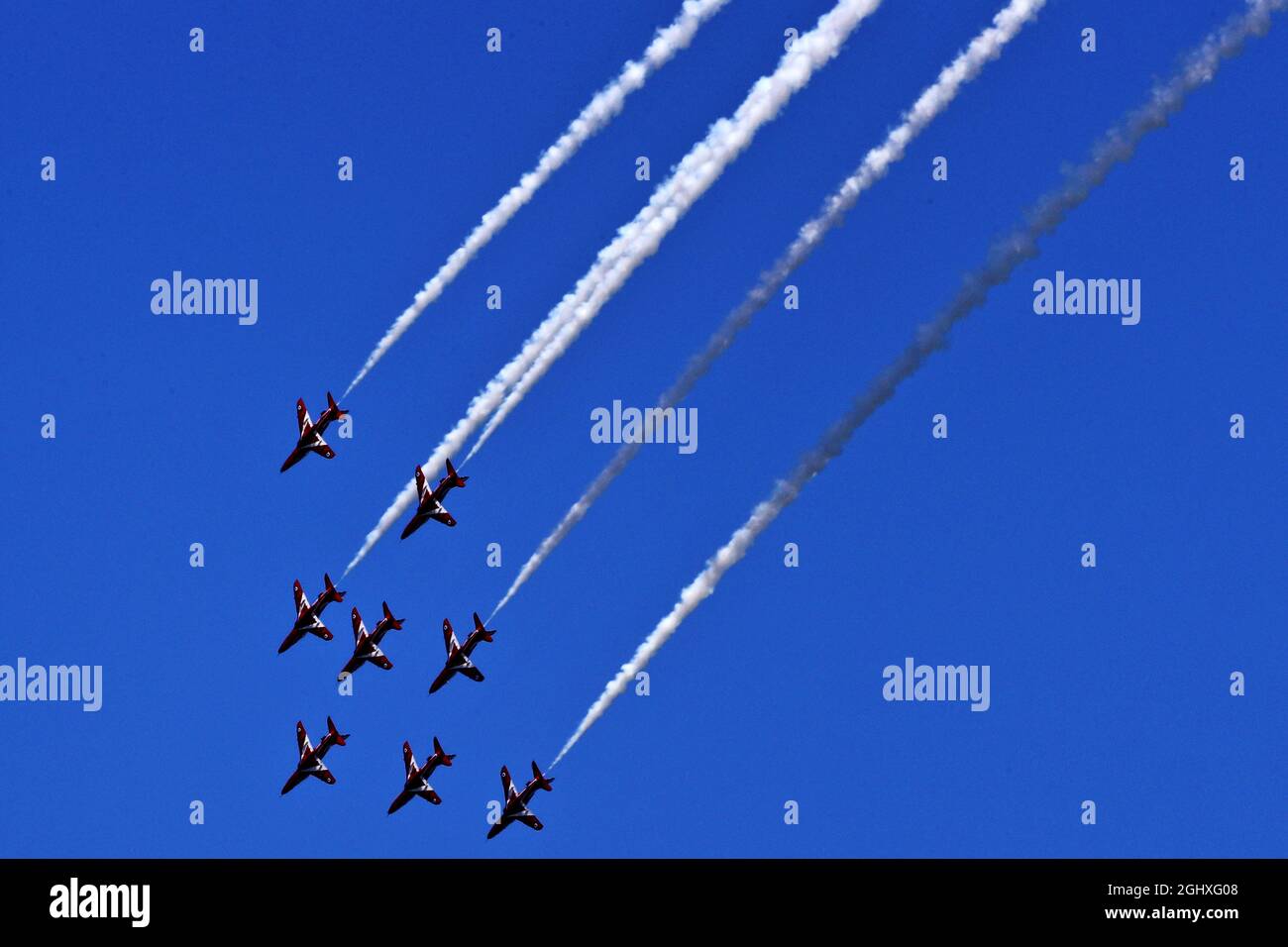 Circuit atmosphere red arrows hi-res stock photography and images - Alamy