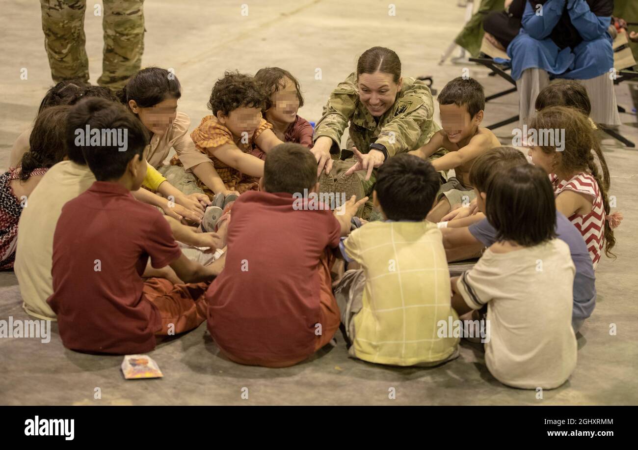 FOX NFL Sunday spends Veterans Day weekend at Al Udeid Air Base in Qatar