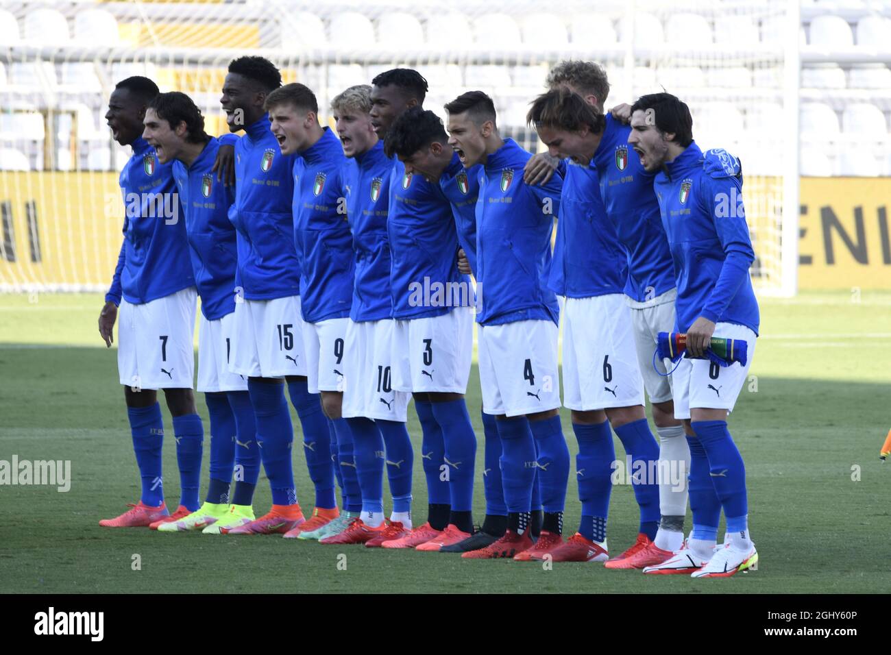 Team (Italy) during the Uefa Under 21 Championship qualifying match between Italy 1-0 Montenegro at Romeo Menti Stadium on September 7, 2021 in Vicenza Italy. Credit: Maurizio Borsari/AFLO/Alamy Live News Stock Photo
