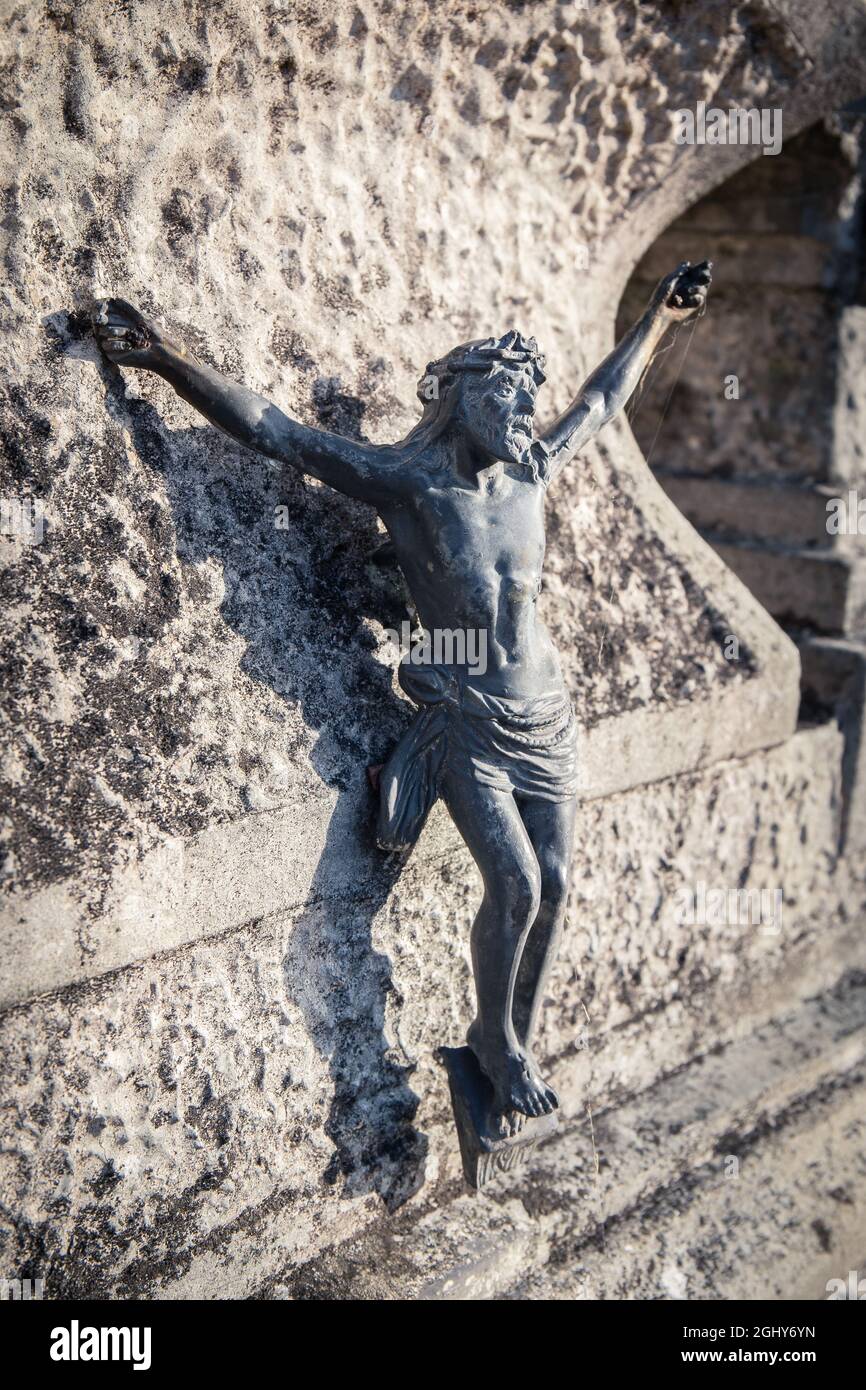 funny jesus statue
