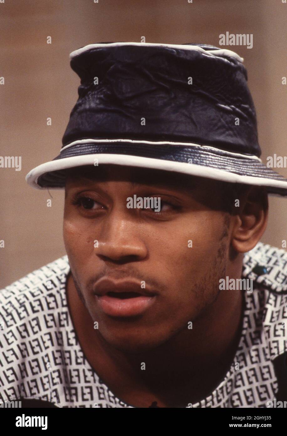 LL Cool J Circa 1990's Credit: Ralph Dominguez/MediaPunch Stock Photo ...