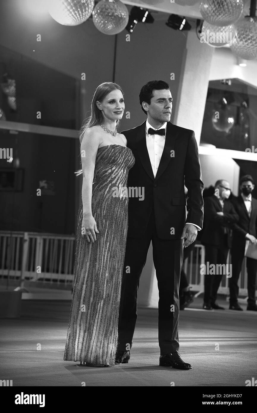 Venice, Italy. 07th Sep, 2021. Jessica Chastain and Oscar Isaac attend the red carpet of the movie 'Scenes From a Marriage (Ep. 1 and 2)' during the 78th Venice International Film Festival on Tuesday, September 7, 2021 in Venice, Italy. Photo by Rocco Spaziani/UPI Credit: UPI/Alamy Live News Stock Photo
