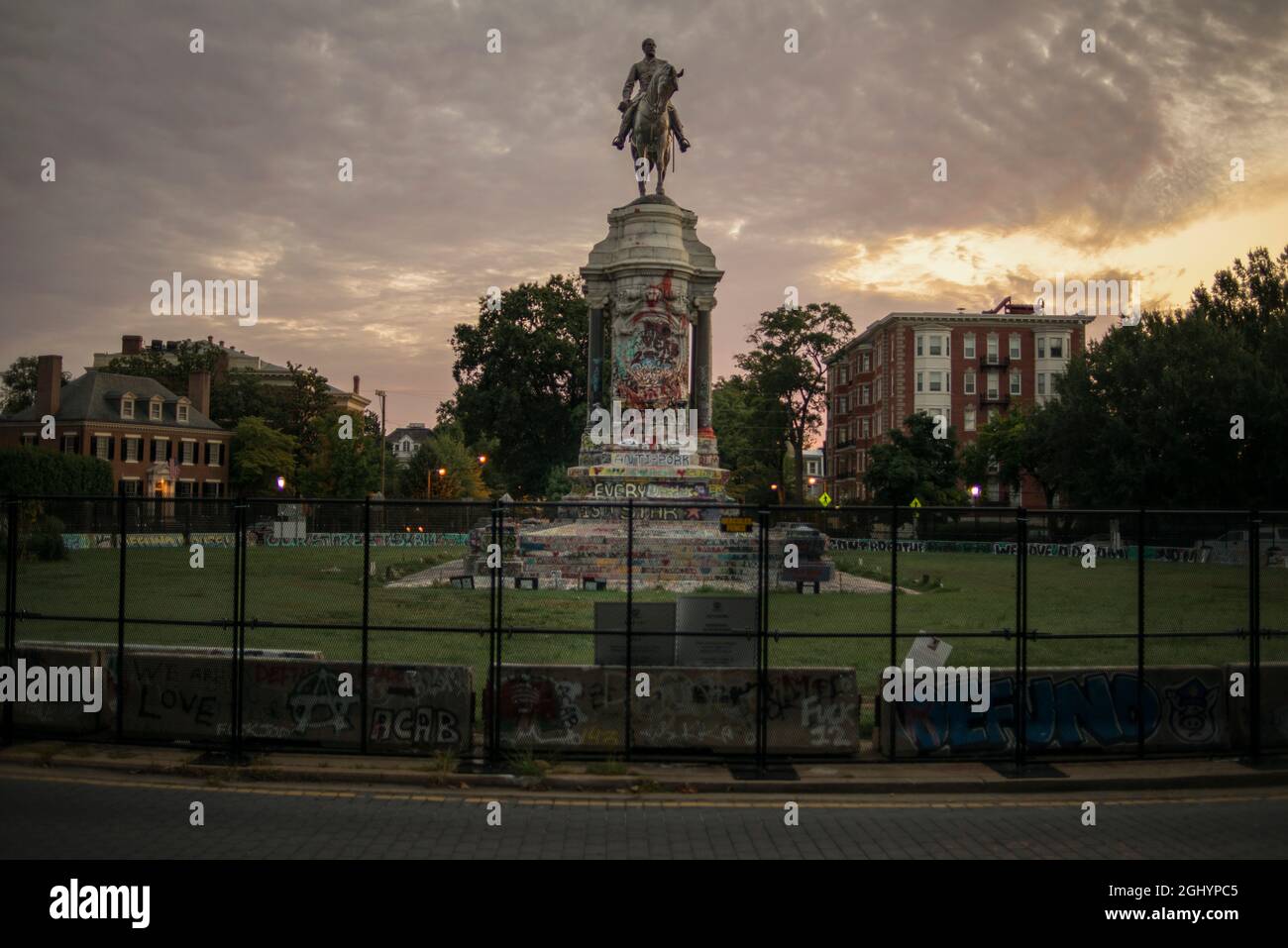 Gated monument of Confederate General Robert E Lee on his horse Traveller on Monument Avenue in Richmond Virginia, 5th Sep 2021, USA Stock Photo