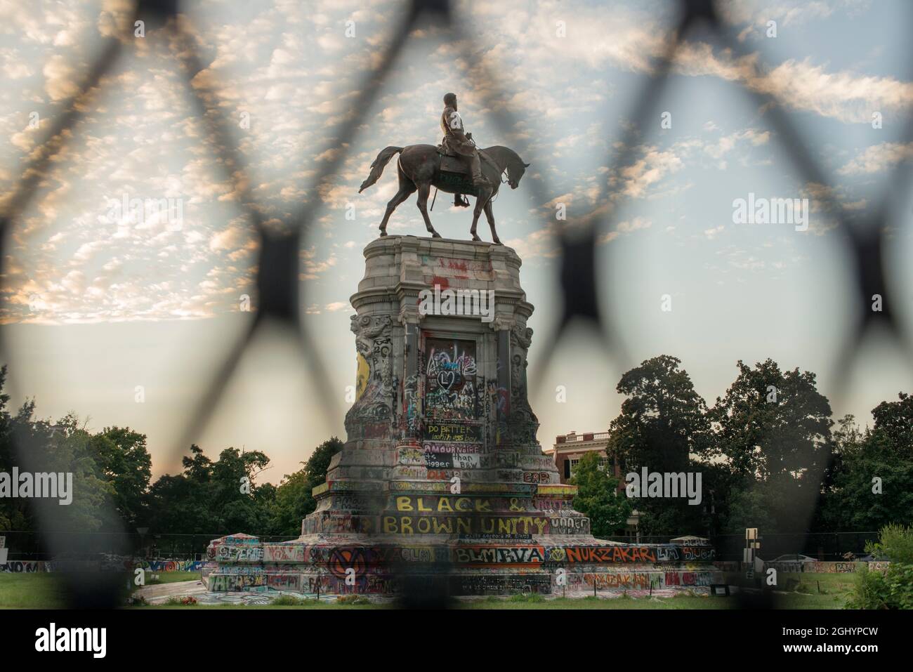 Gated monument of Confederate General Robert E Lee on his horse Traveller on Monument Avenue in Richmond Virginia, 5th Sep 2021, USA Stock Photo