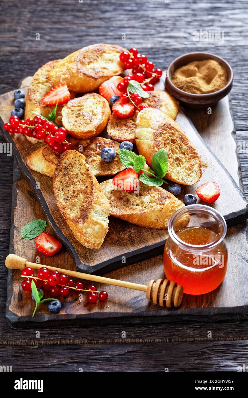 Dutch Toasts Wentelteefjes, Dutch breakfast of crispy sweet toasts sprinkled with ...