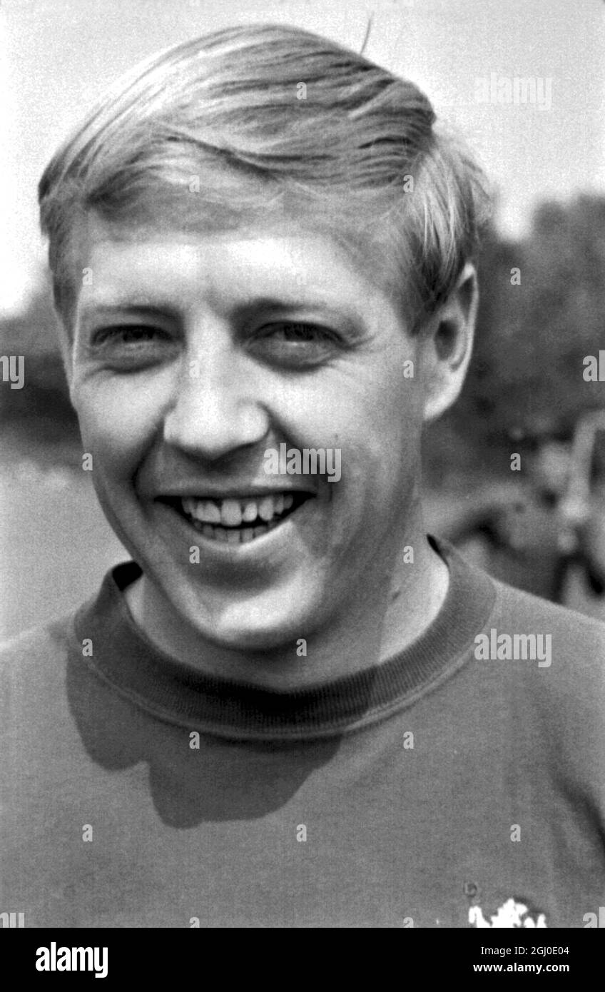 Ken Shellito, Chelsea Football Player 31st July 1968 Stock Photo - Alamy