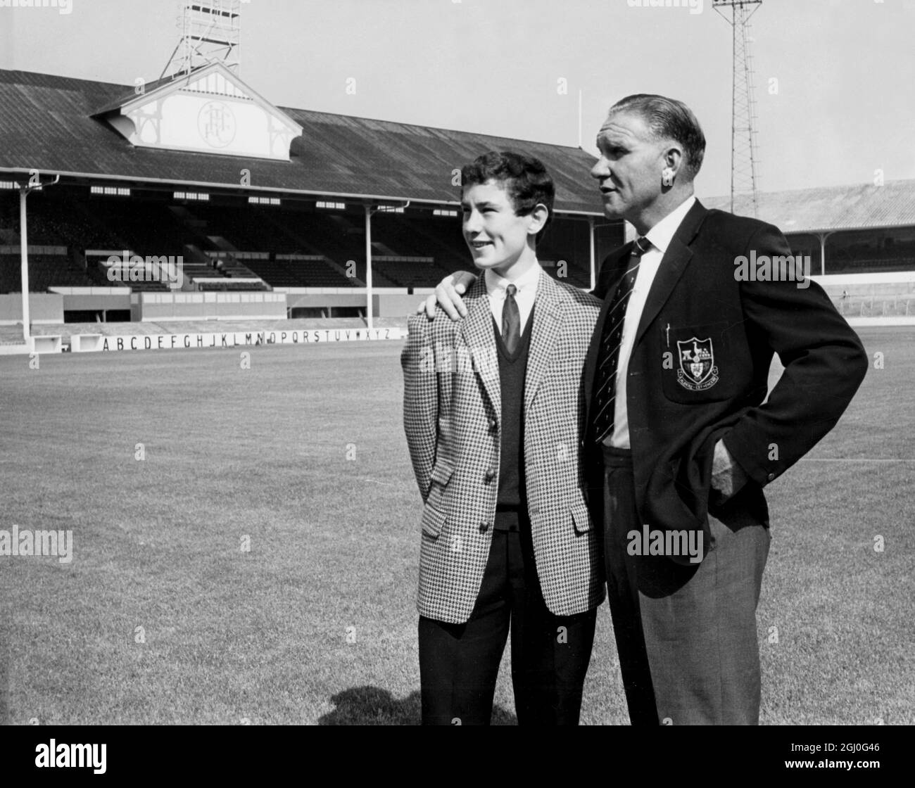 Jimmy Pearce, right, 15 year old apprentice with Tottenham manager, Bill Nicholson. At present, Jimmy earns £7 per week and could earn £100 per week, if he makes the grade. 23rd July 1963 Stock Photo