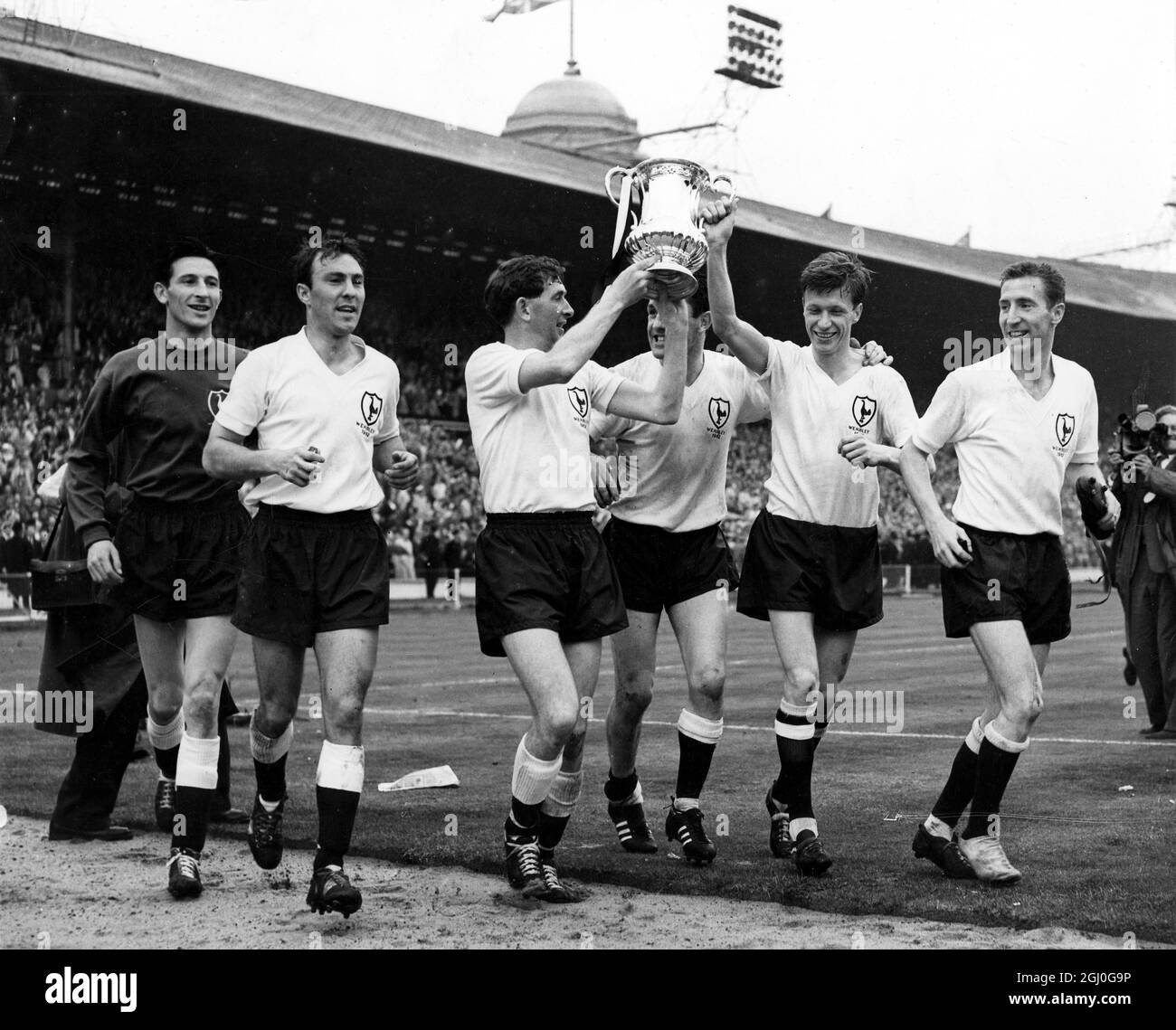 Sport football general play misc fa cup 1962 hires stock photography and images Alamy