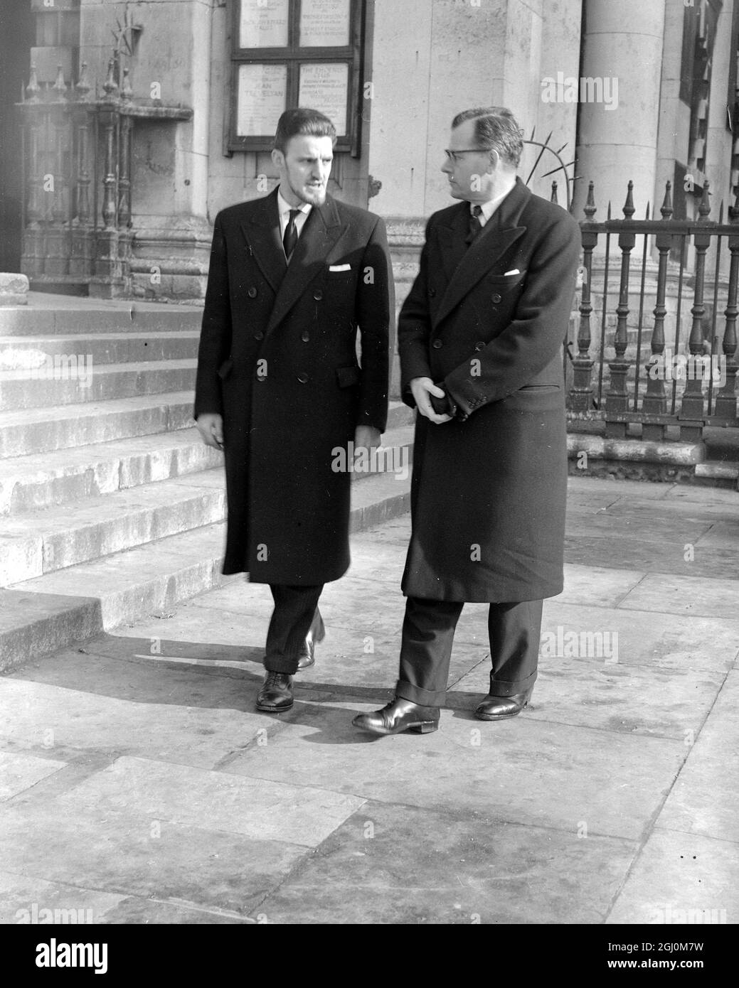 Memorial service for Manchester United footballers who lost their lives in plane crash in Munich left to right arriving at St Martins in the Fields are Mr Jimmy Hill Fulham inside forward and Mr Walter Winterbottom manager of the England Soccor Team 17 February 1958 Stock Photo