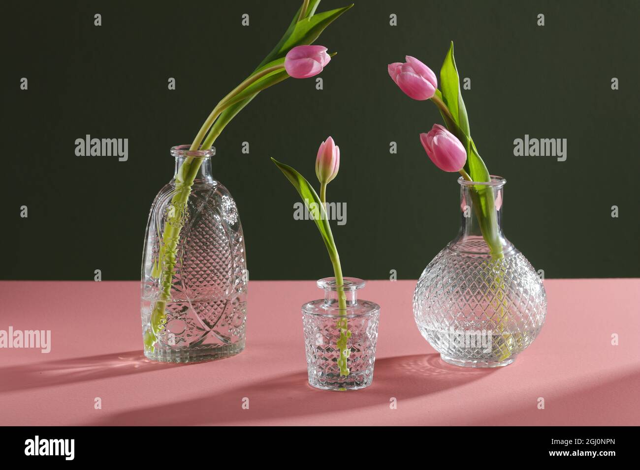 Yellow rose in glass vase hi-res stock photography and images - Page 4 -  Alamy