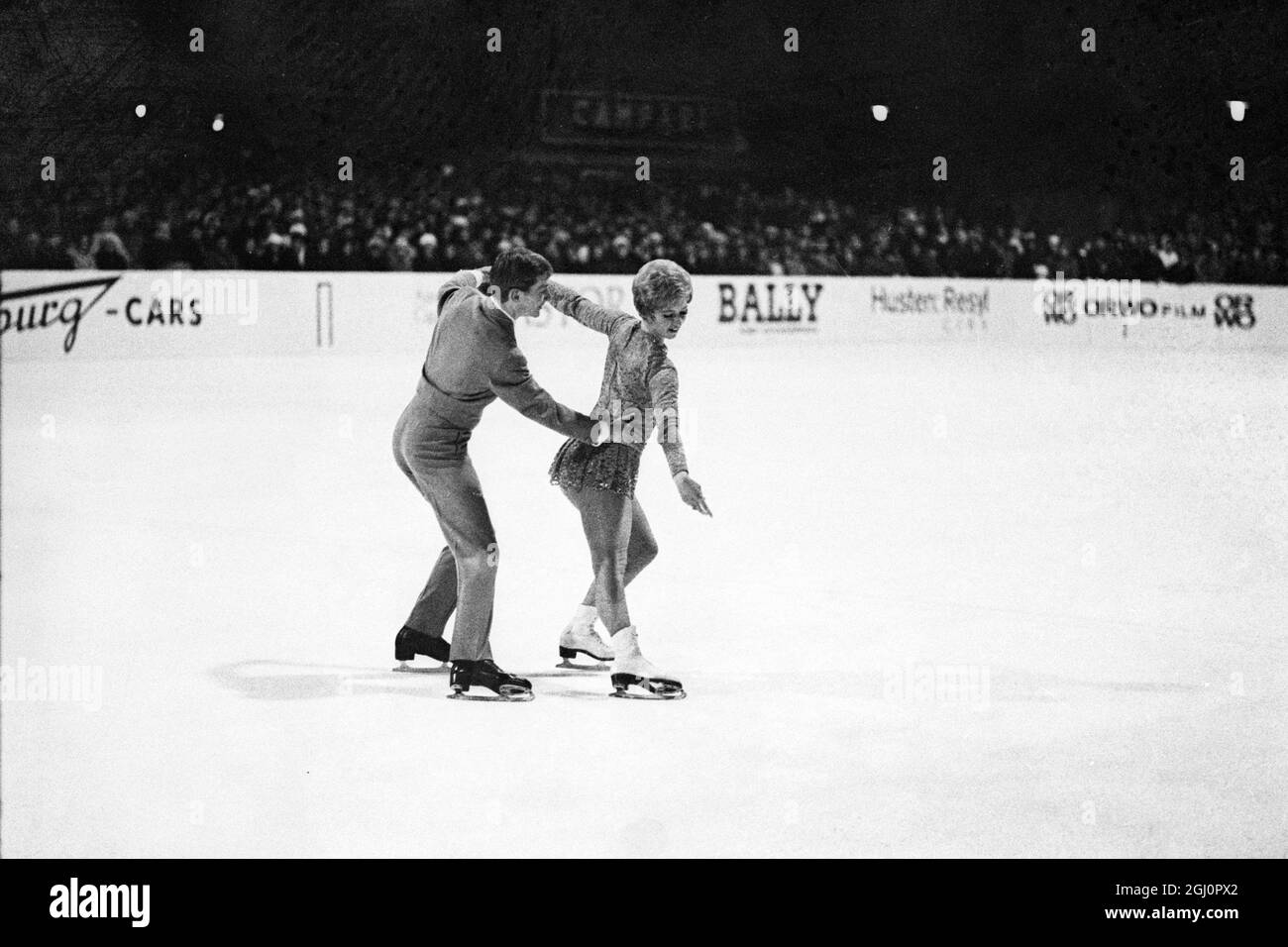 The new world ice dancing champions , Britain 's Diane Towler and Bernard  Ford pictured in action during the the free skating event of the World Ice  Dancing Championships in Davos ,