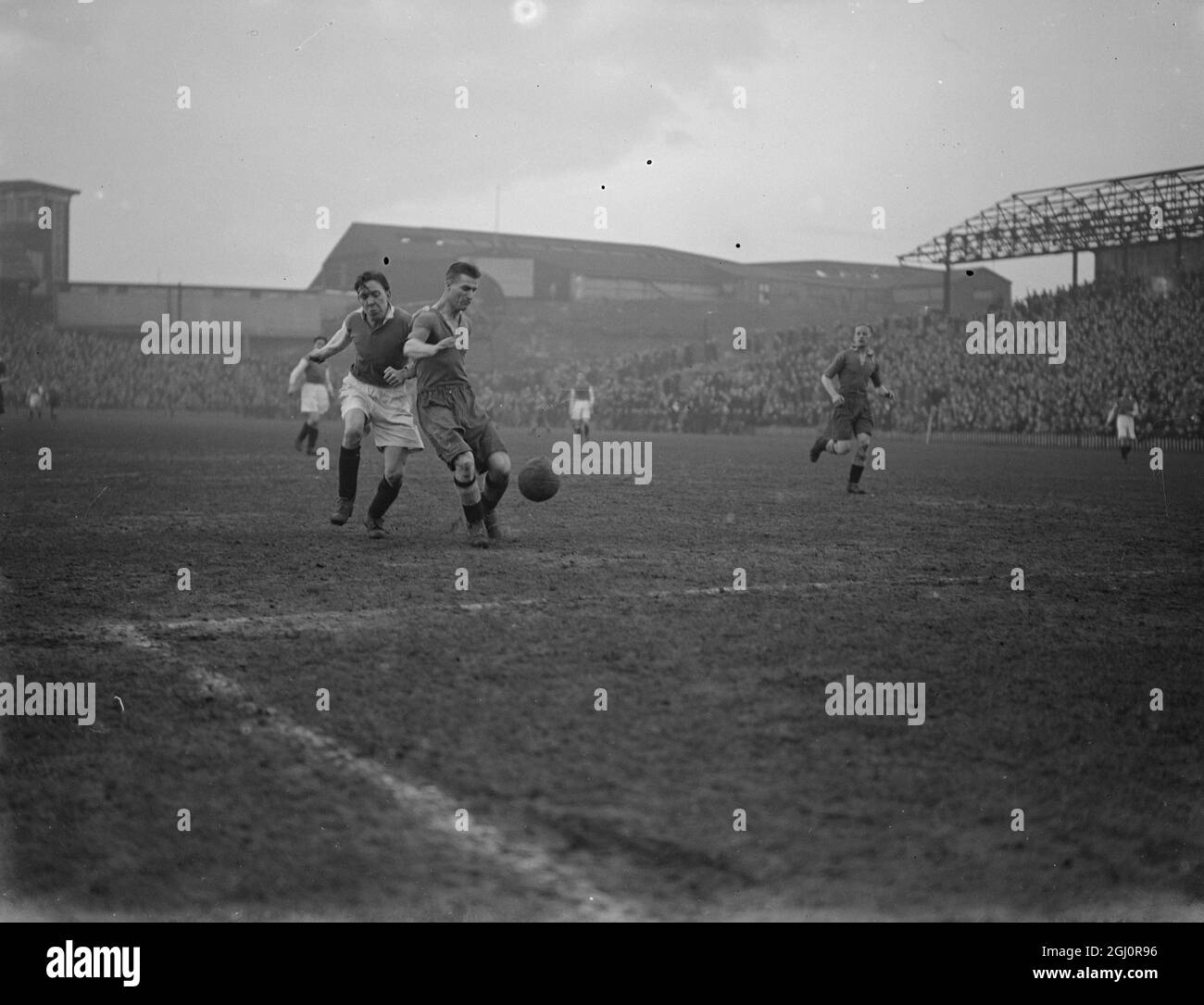 1940s soccer players hires stock photography and images Alamy