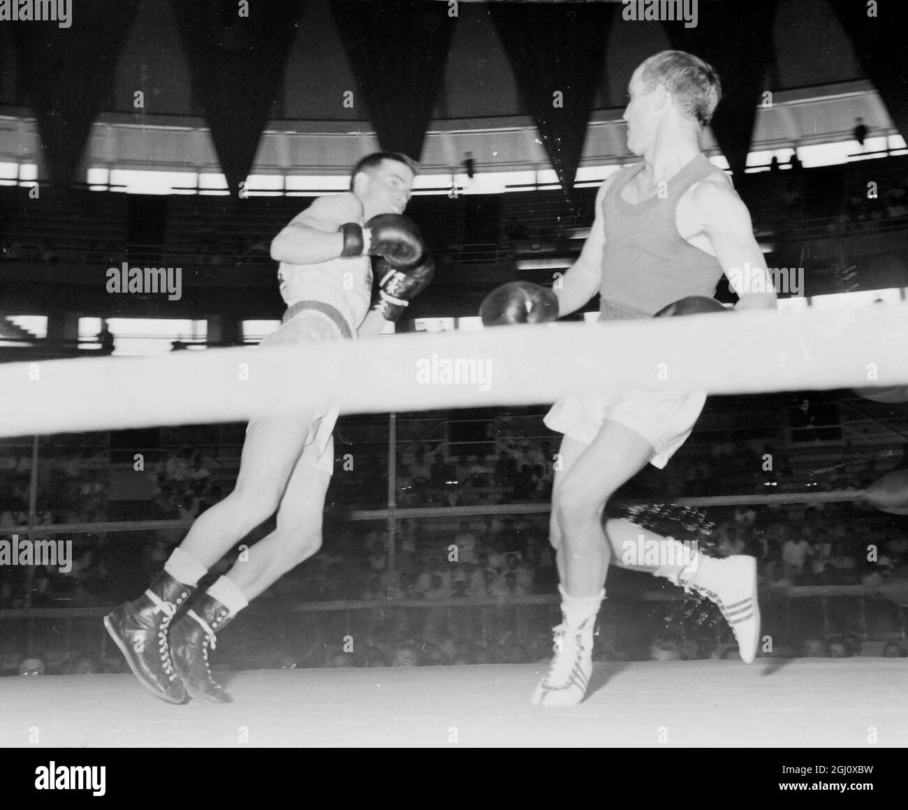 OLYMPIC GAME BOXING FLYWEIGHT HOMBERG V LEE 1 SEPTEMBER 1960 Stock
