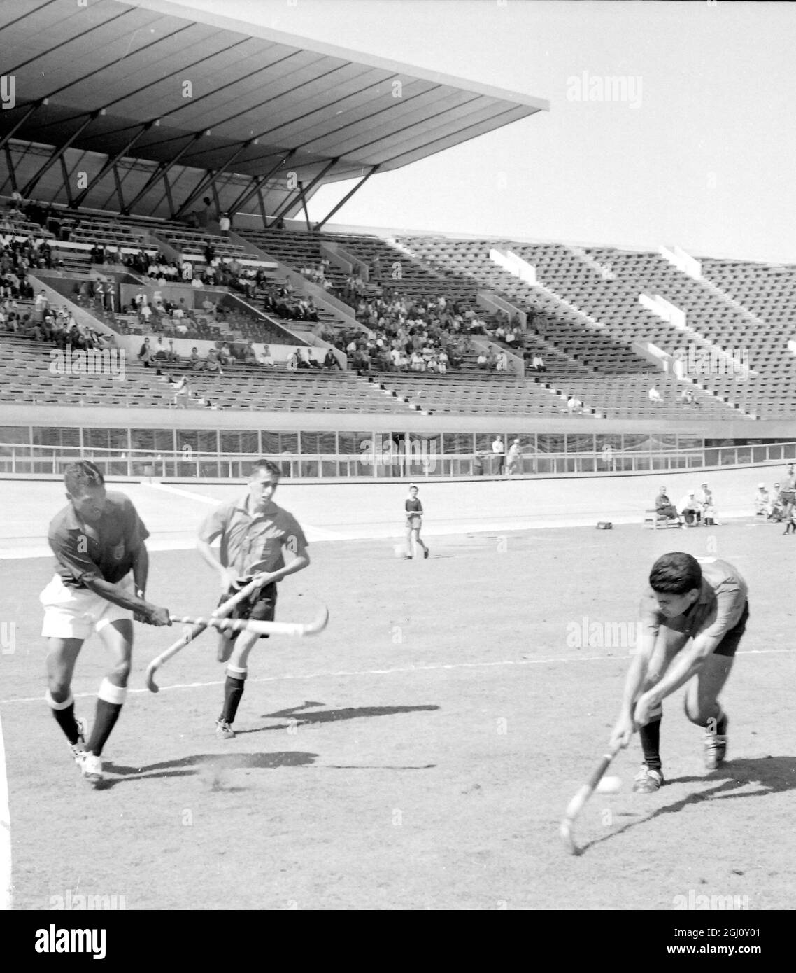Field hockey olympics hires stock photography and images Alamy
