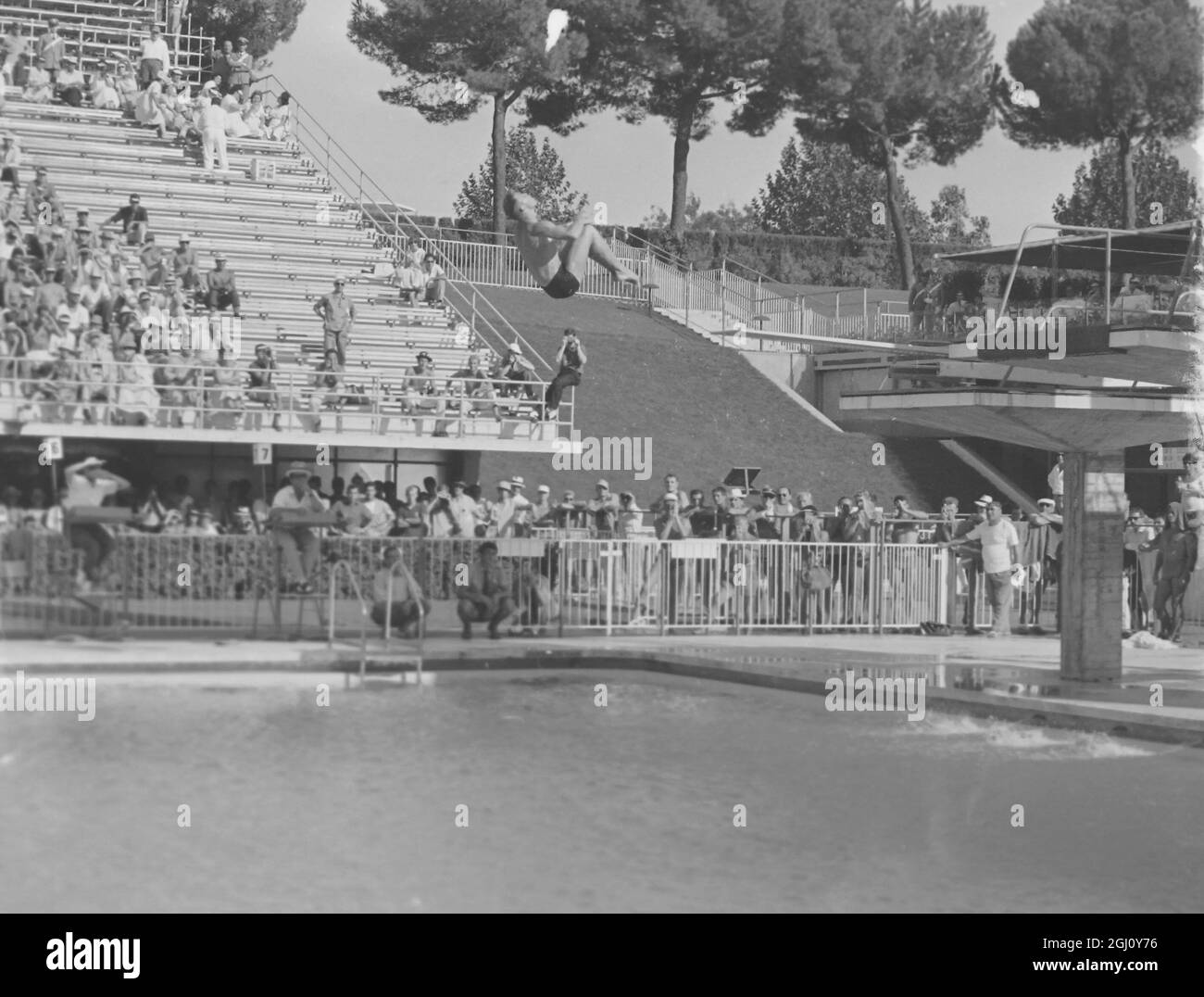 OLYMPIC GAME DIVING MENS 3M TOBIAN IN ACTION 30 AUGUST 1960 Stock Photo