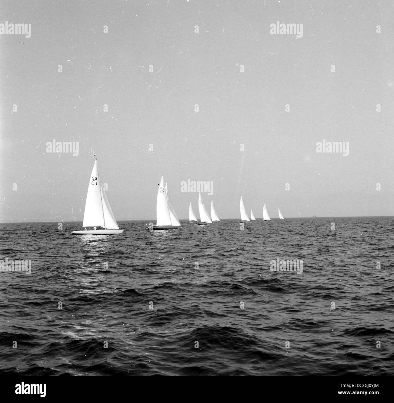 OLYMPIC GAME YACHTING 5.5M CLASS GENERAL VIEW RACE 7 SEPTEMBER 1960 Stock Photo