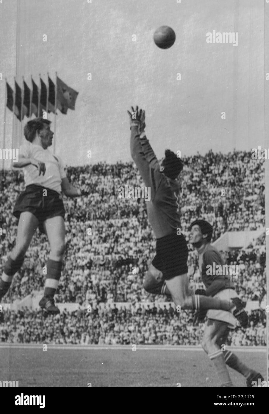 FOOTBALLER GERRY HITCHENS IN ROME DURING ENGLAND v ITALY FOOTBALL MATCH - 24 MAY 1961 Stock Photo