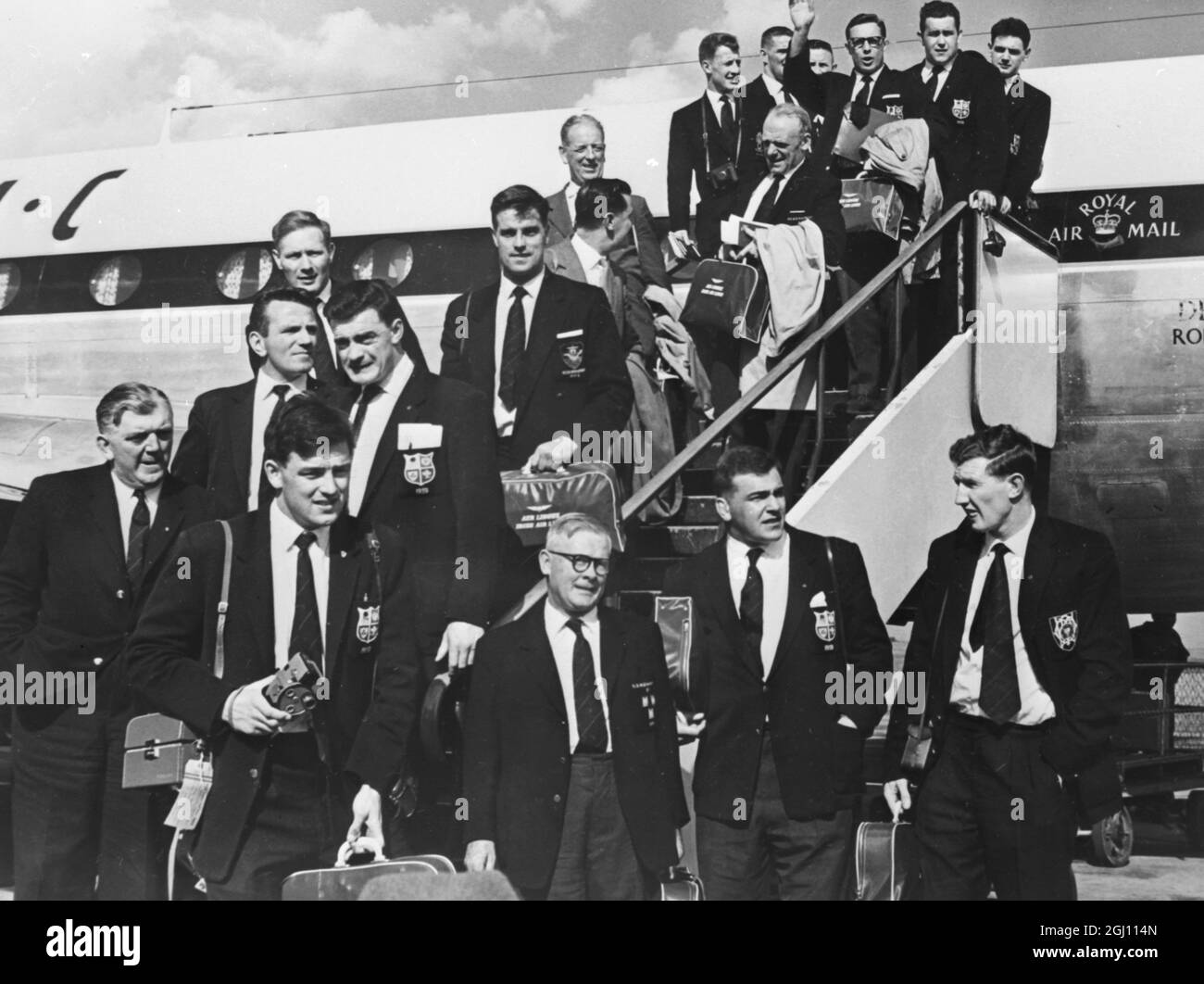IRISH RUGBY TEAM IN SOUTH AFRICA 5 JUNE 1961 Stock Photo Alamy