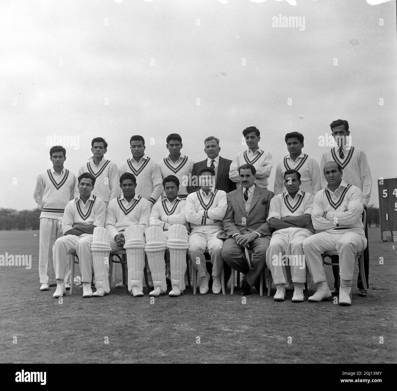 CRICKET PAKISTAN TEAM ; 3 MAY 1962 Stock Photo Alamy