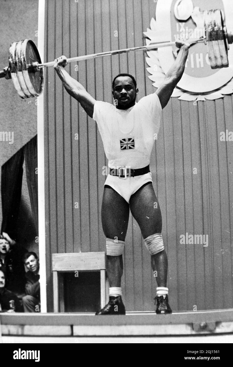 MARTIN OF BRITAIN IN ACTION AT EUROPEAN WEIGHTLIFTING CHAMPIONSHIPS IN BUDAPEST ; 24 SEPTEMBER 1962 Stock Photo