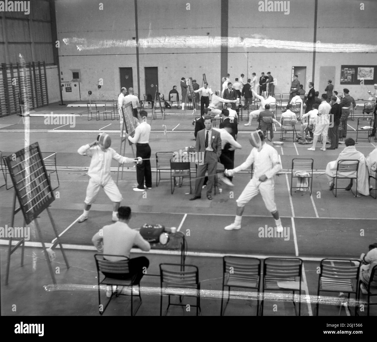 FENCING LESSONS ON BOARD SULTAN AT GOSPORT ; 24 SEPTEMBER 1962 Stock Photo