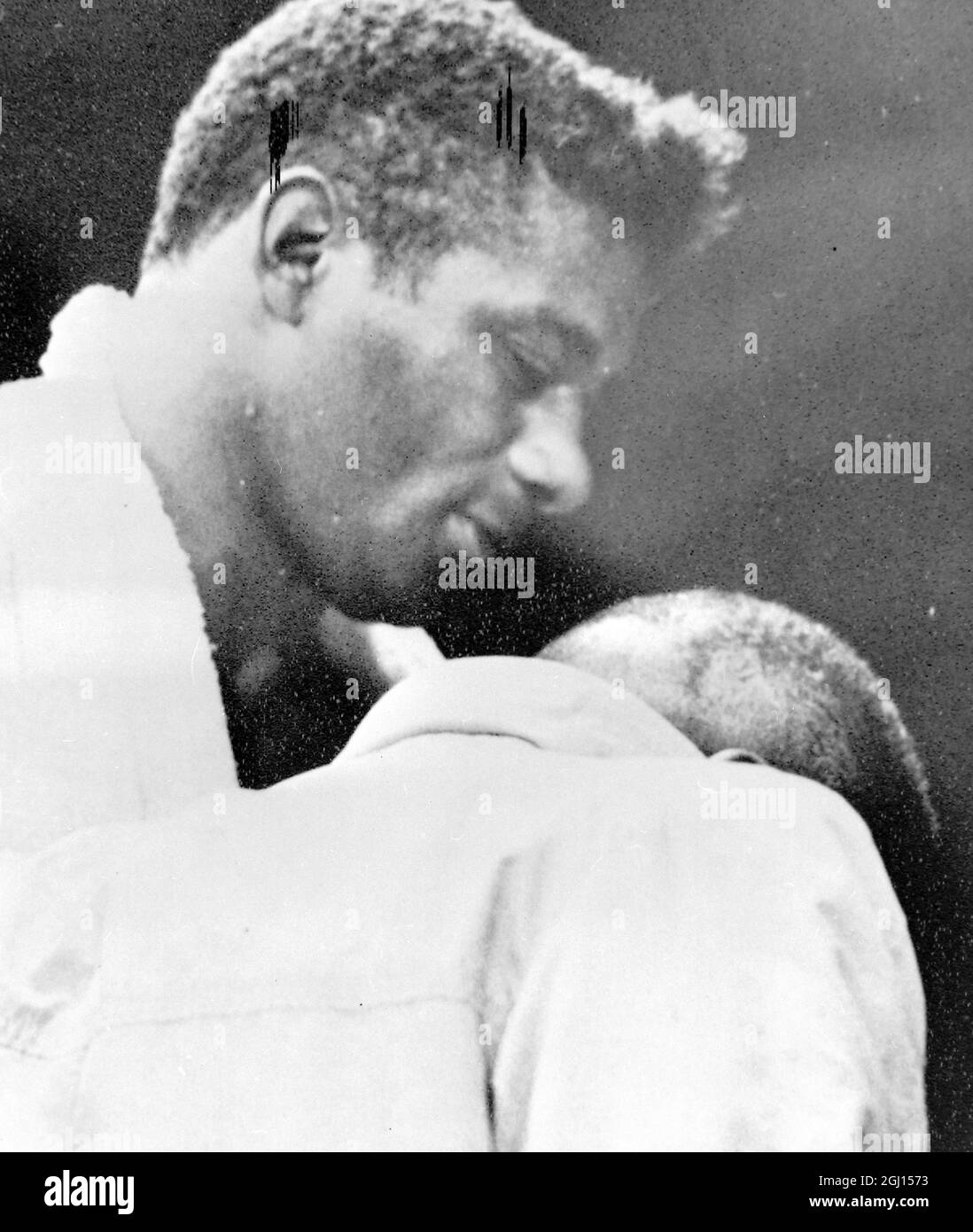 BOXERS SONNY LISTON AND FLOYD PATTERSON IN ACTION ; 26 SEPTEMBER 1962 Stock Photo