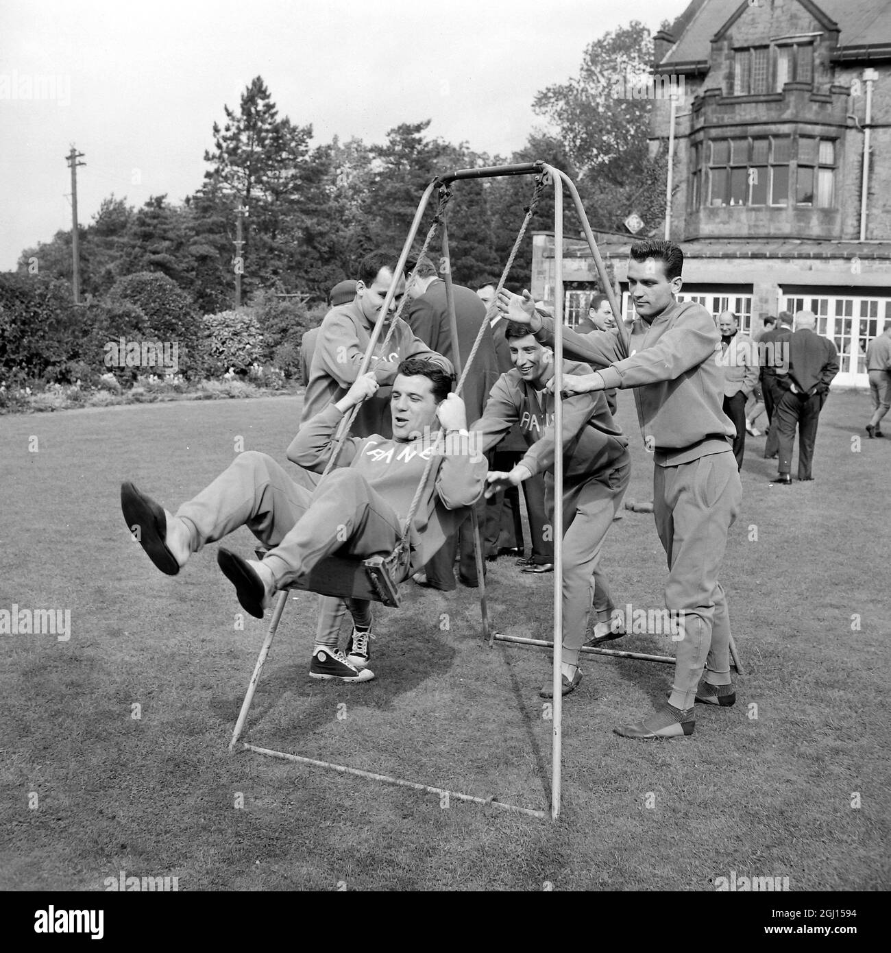 FOOTBALL FRENCH FOOTBALLERS TRAIN IN GRINDLEFORD ; 2 OCTOBER 1962 Stock