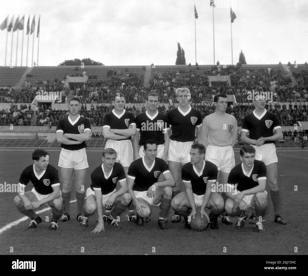 SCOTTISH FOOTBALL LEAGUE TEAM ; 15 NOVEMBER 1962 Stock Photo Alamy