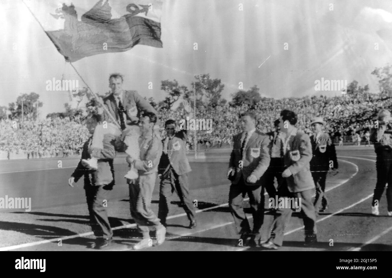 Commonwealth games closing hires stock photography and images Alamy