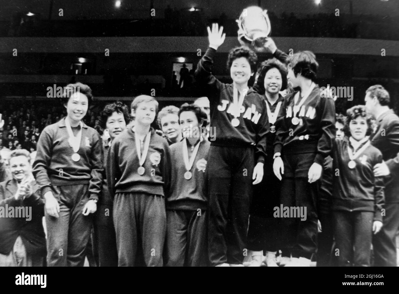 Corbillon cup hires stock photography and images Alamy