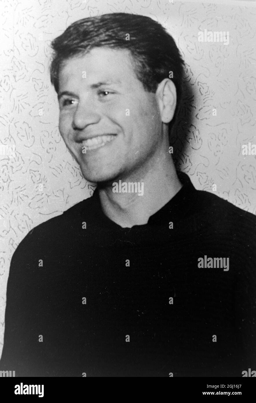 VICTOR NUNWEILLER OF DYNAMO FOOTBALL CLUB ONE OF 7 RUMANIAN BROTHERS WHO  PLAY FOR THIS CLUB IN BUCHAREST - ; 19 APRIL 1963 Stock Photo - Alamy