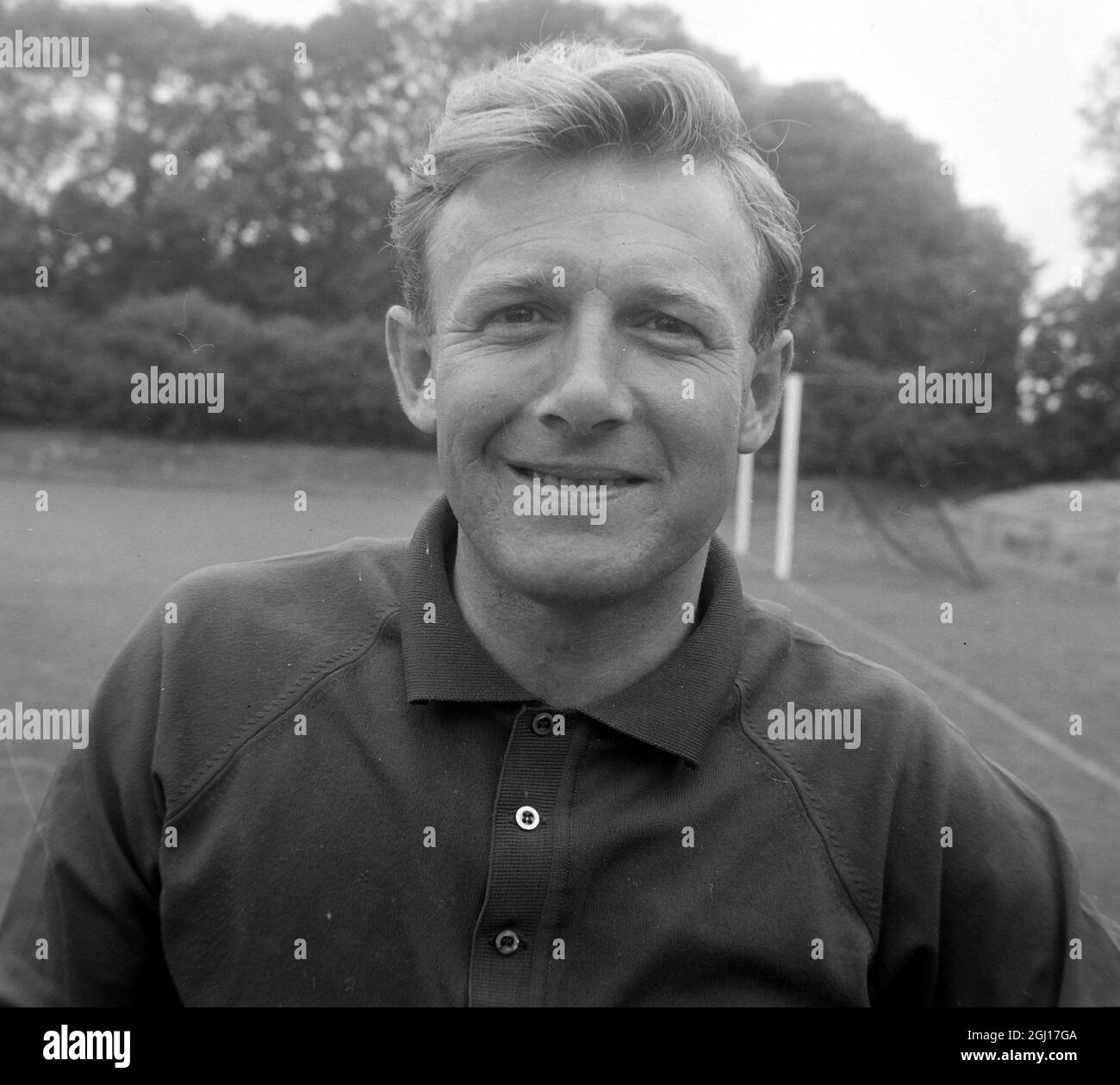 Tottenham spurs terry medwin hires stock photography and images Alamy