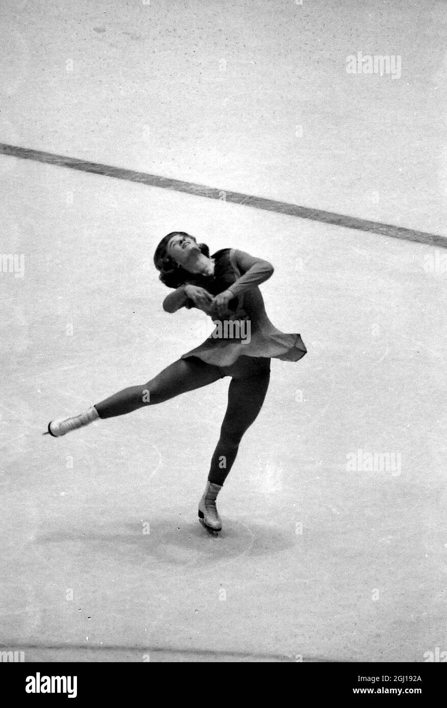 WINTER OLYMPICS GAMES IN INNSBRUCK, AUSTRIA - SJOUKJE DIJKSTRA IN ACTION ; 3 FEBRUARY 1964 Stock Photo