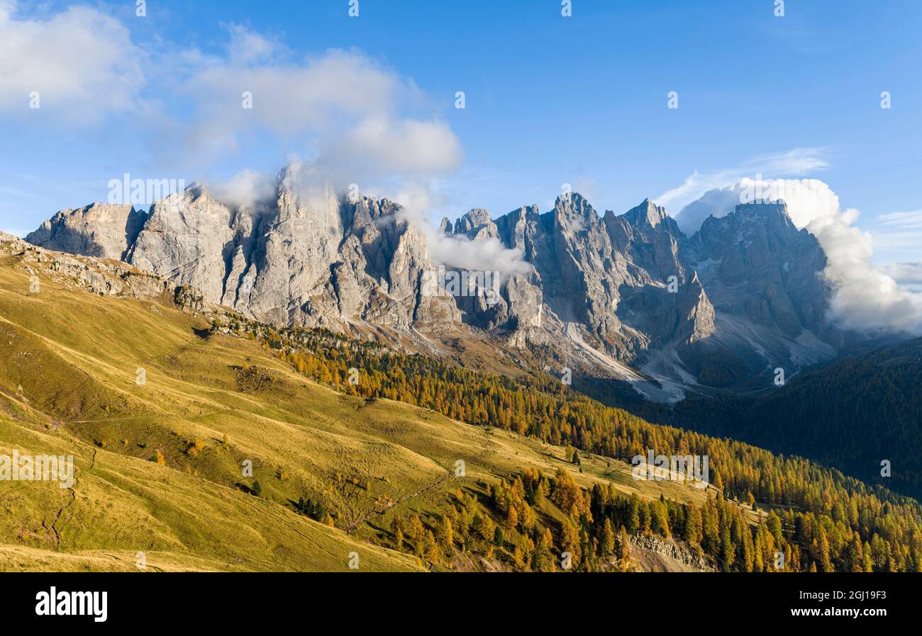 Cimon della Pala, Cima della Vezzana, Cima dei Bureloni. Peaks towering over Val Venegia. Pala group (Pale di San Martino) in the dolomites of Trentin Stock Photo