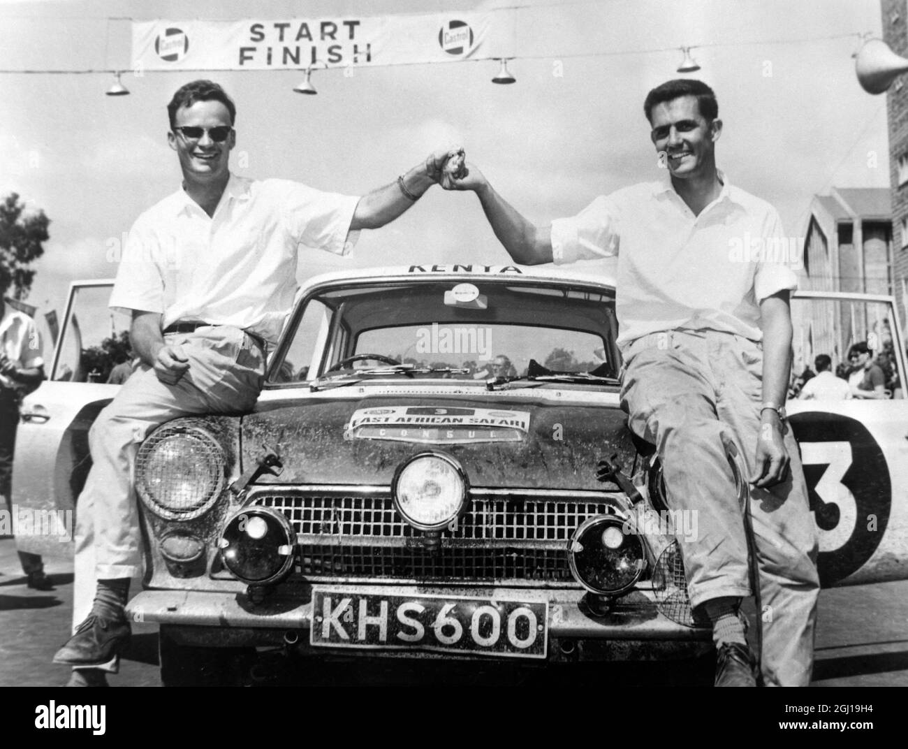 Safari kenya 60s hi-res stock photography and images - Alamy