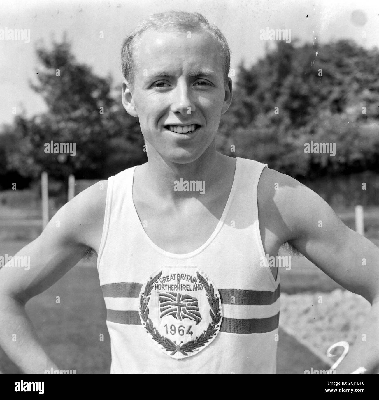 ATHLETE ROBERT FRITH TOKYO OLYMPIC RELAY ; 30 AUGUST 1964 Stock Photo