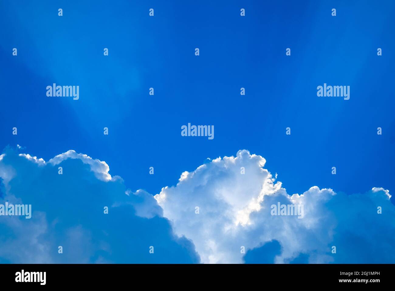 Sunbeams on clouds sky hi-res stock photography and images - Alamy