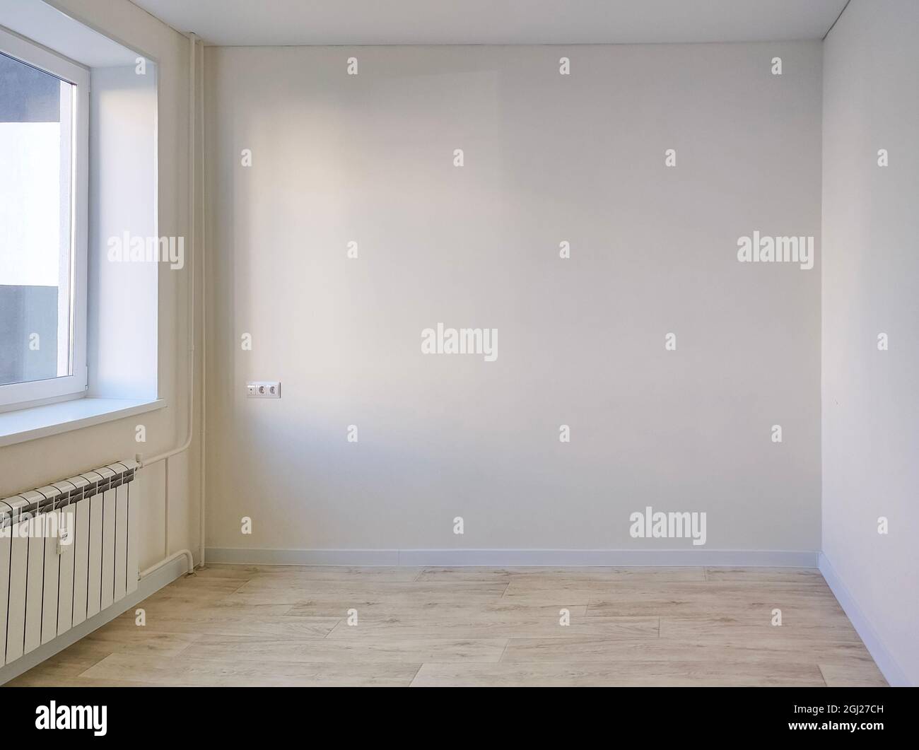 New empty white room with window Stock Photo - Alamy