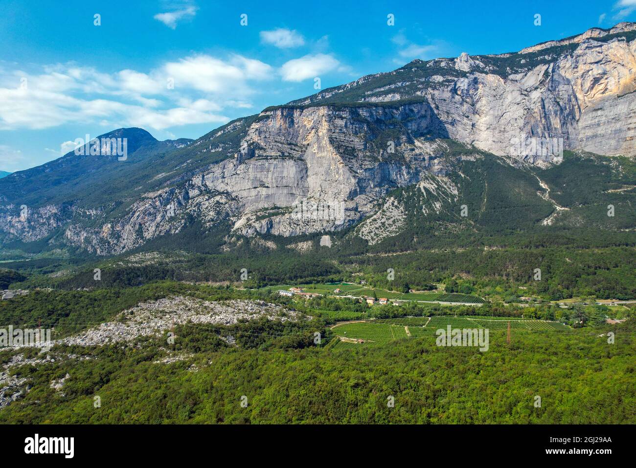 Valle del sarca hi-res stock photography and images - Alamy