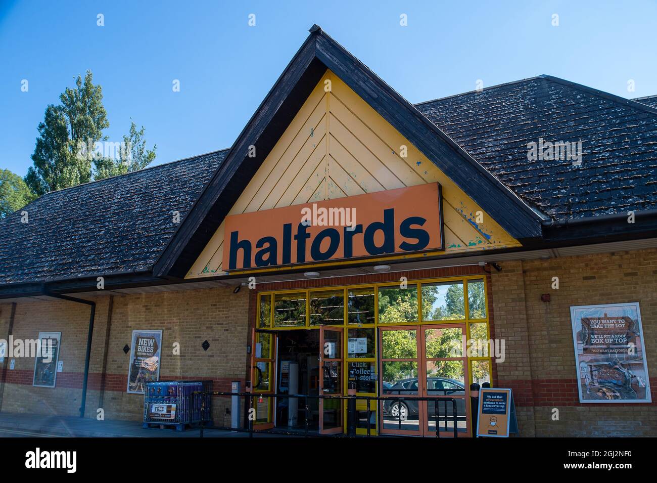 Halford bike sale 2021 new arrivals