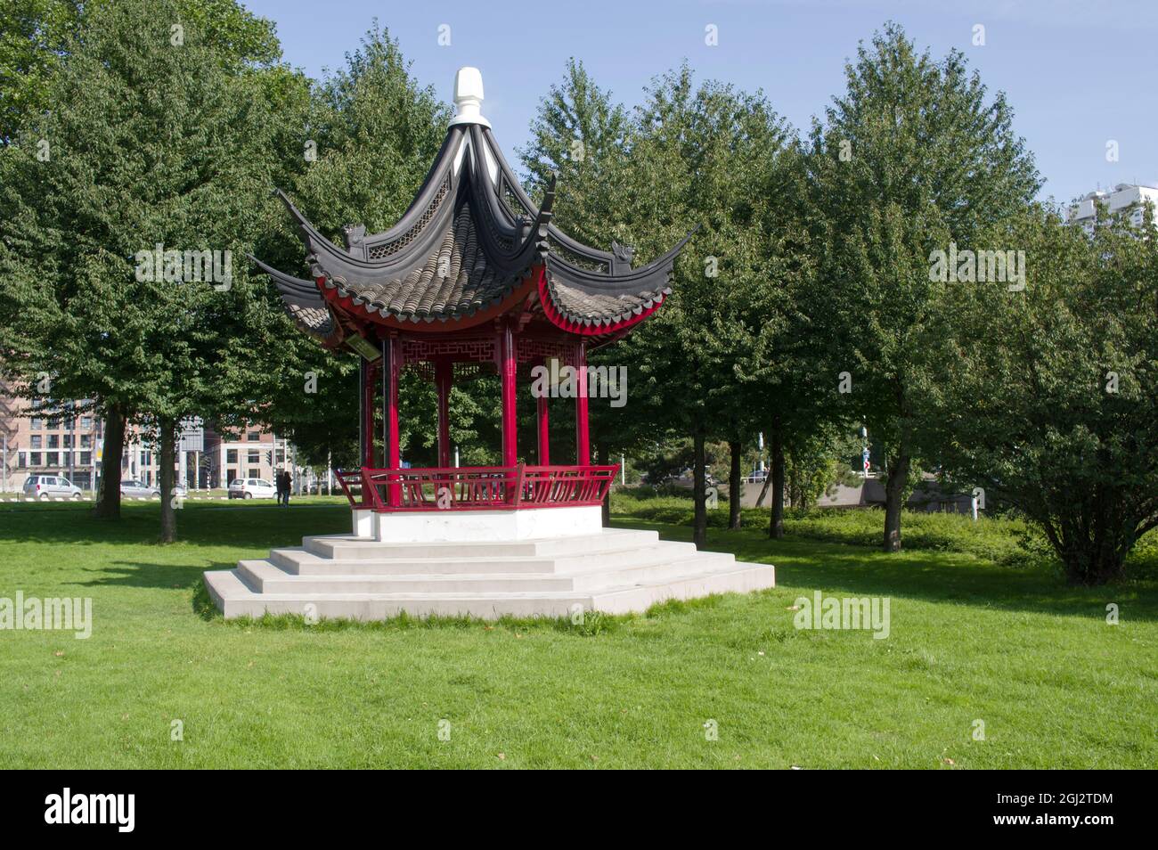 Garden red wooden house hi-res stock photography and images - Alamy