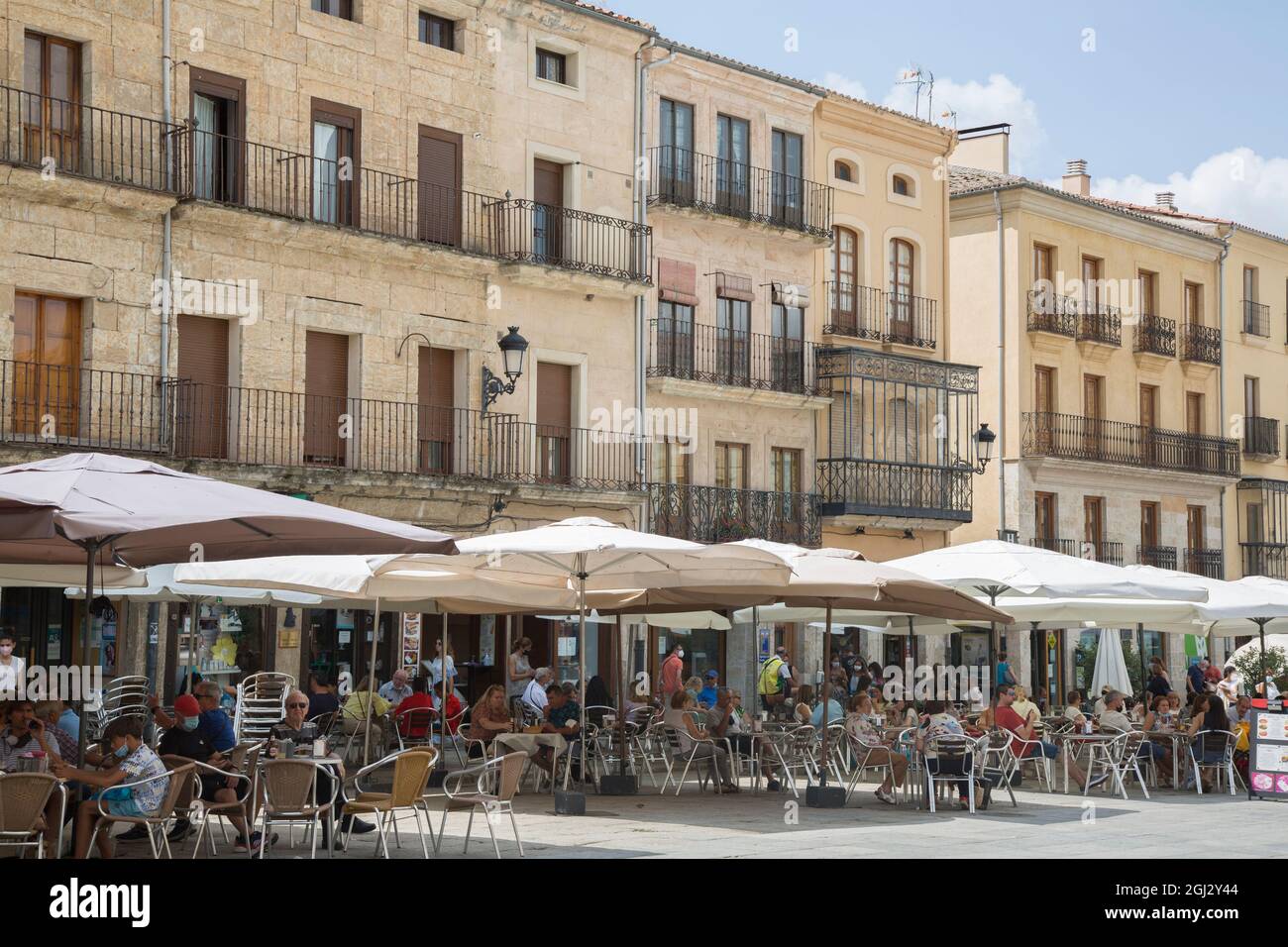 Cafe in plaza mayor main hi-res stock photography and images - Alamy