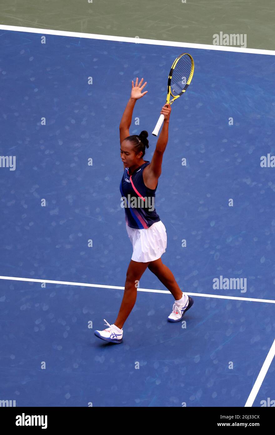 New York City, United States. 07th Sep, 2021. Flushing Meadows, New York - September 07, 2021: New York: Canada's Leyla Fernandez celebrates point during her quarterfinal upset victory over number 5 seed, Elina Svitolina of Ukraine today at the US Open in Flushing Meadows, New York. Credit: Adam Stoltman/Alamy Live News Stock Photo