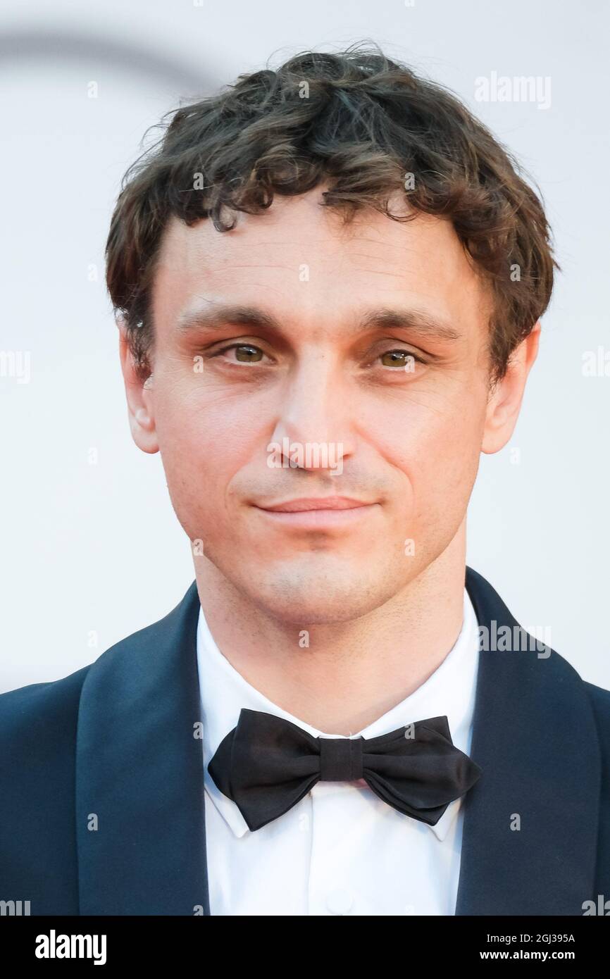 The Palazzo del Cinema, Lido di Venezia, Venice, Italy. 8th Sep, 2021. Franz RogowskiFranz Rogowski poses on the red carpet for FREAKS OUT during the 78th Venice International Film Festival. Picture by Credit: Julie Edwards/Alamy Live News Stock Photo