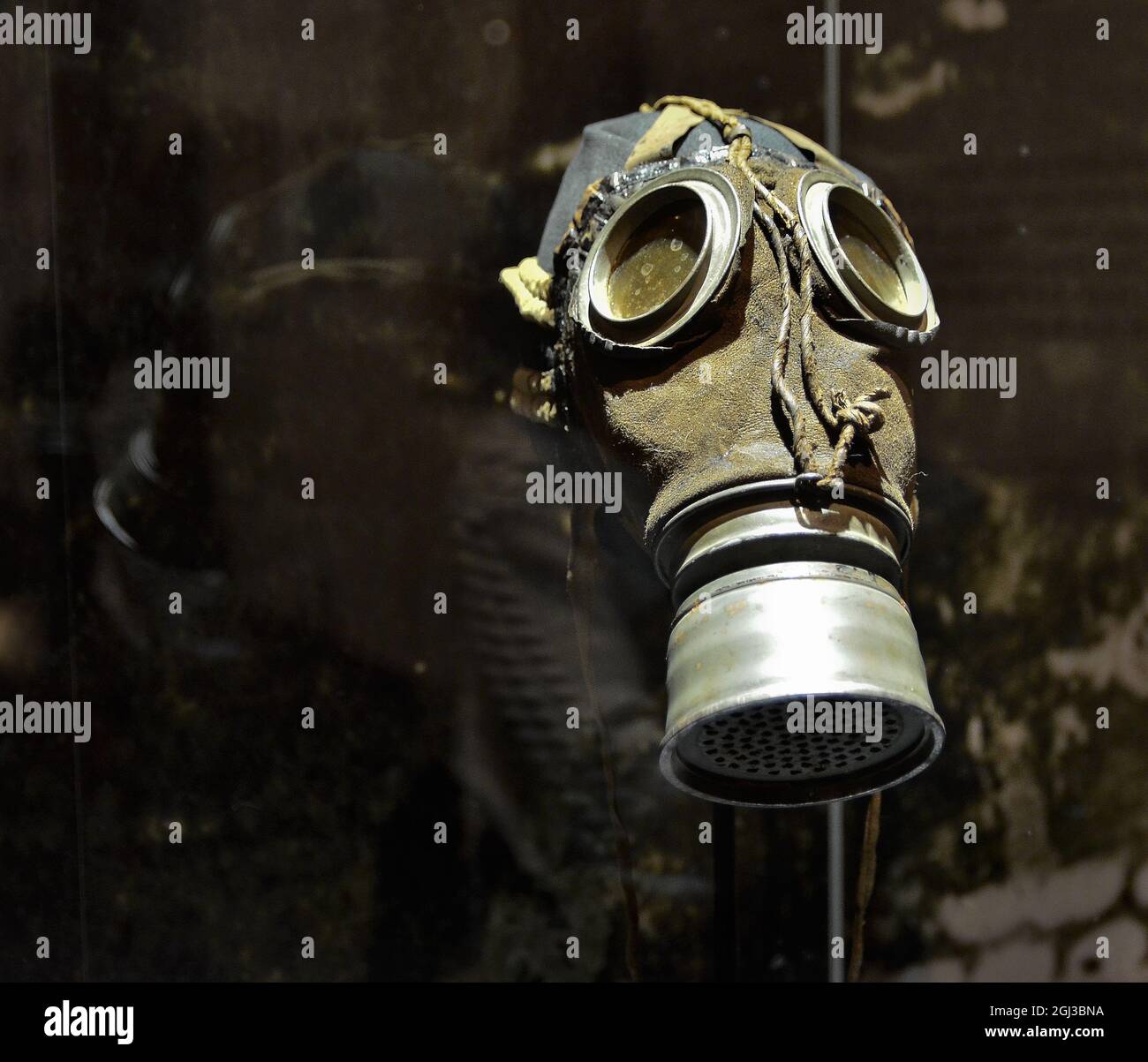 Closeup Of An Old Vintage Gas Mask Stock Photo - Alamy