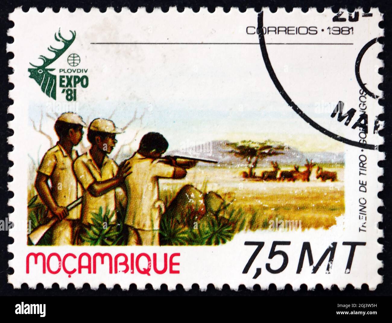 MOZAMBIQUE - CIRCA 1981: a stamp printed in Mozambique shows Hunters Shooting, World Hunting Exhibition, Plovdiv, Bulgaria, circa 1981 Stock Photo
