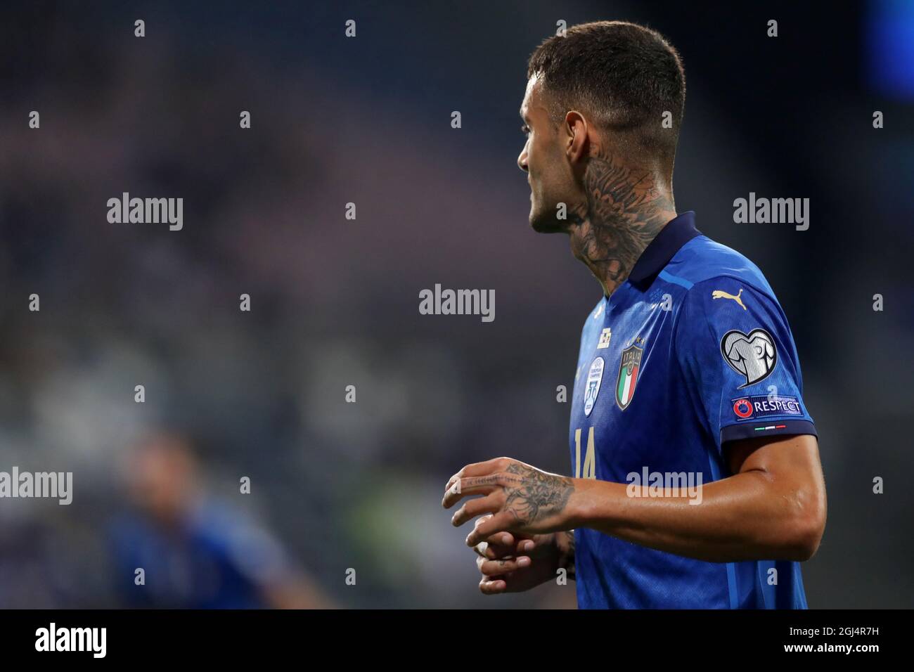 Neck tattoos hires stock photography and images Alamy